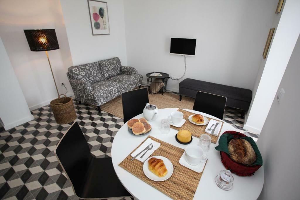 Place Of Moments Urban-Suites Ponta Delgada Buitenkant foto